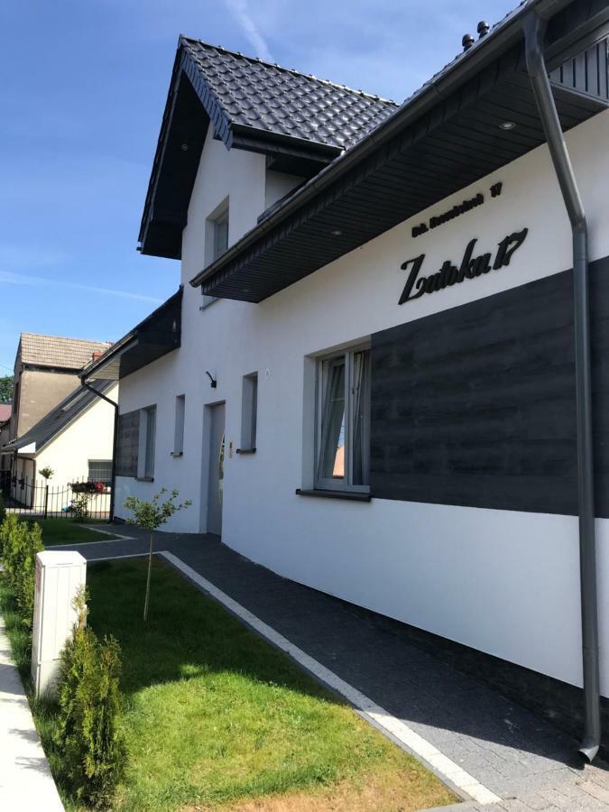 Pensjonat Zatoka 17 Wladyslawowo Exterior photo
